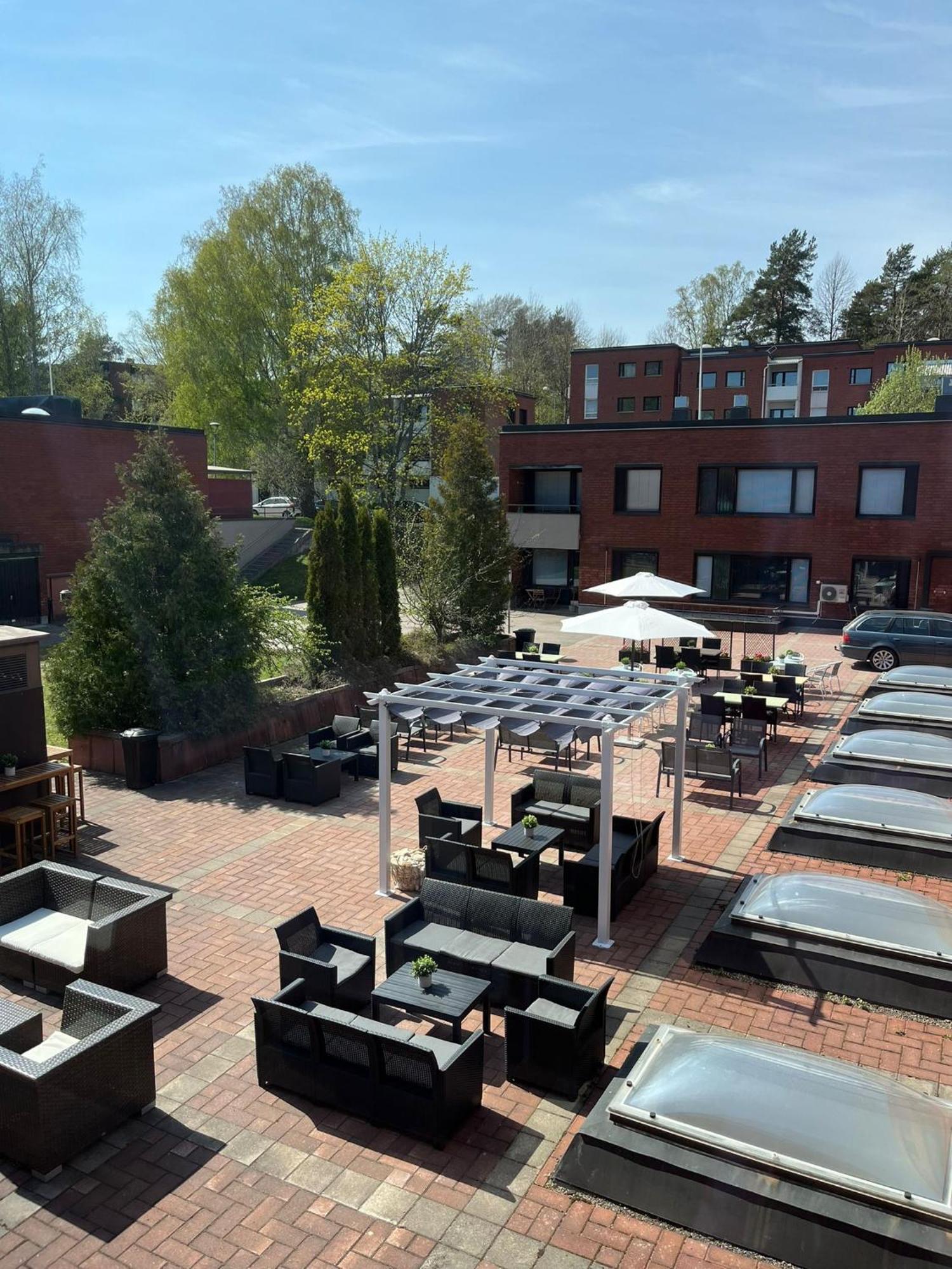 Hotel Haaga Central Park Хелзинки Екстериор снимка