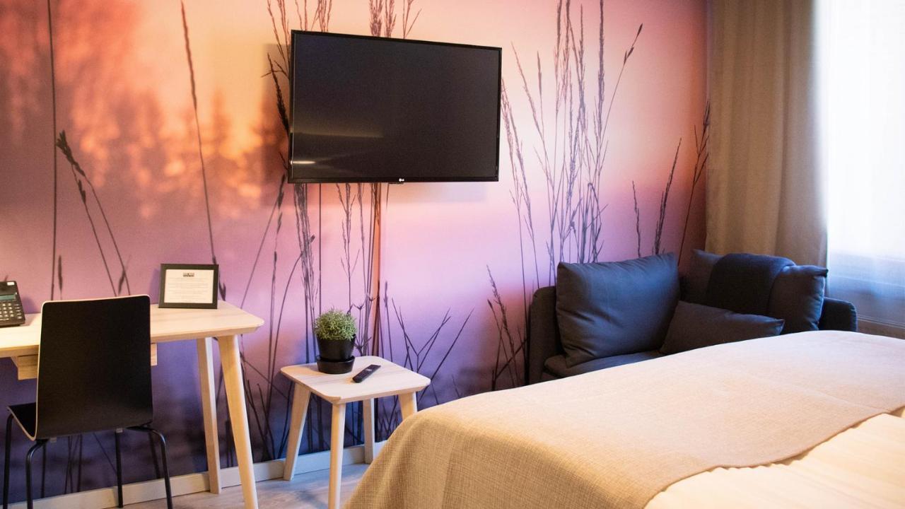 Hotel Haaga Central Park Хелзинки Екстериор снимка